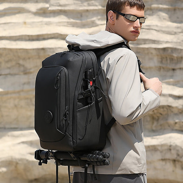 Men's Large Capacity Outdoor Travel Adventure Backpack